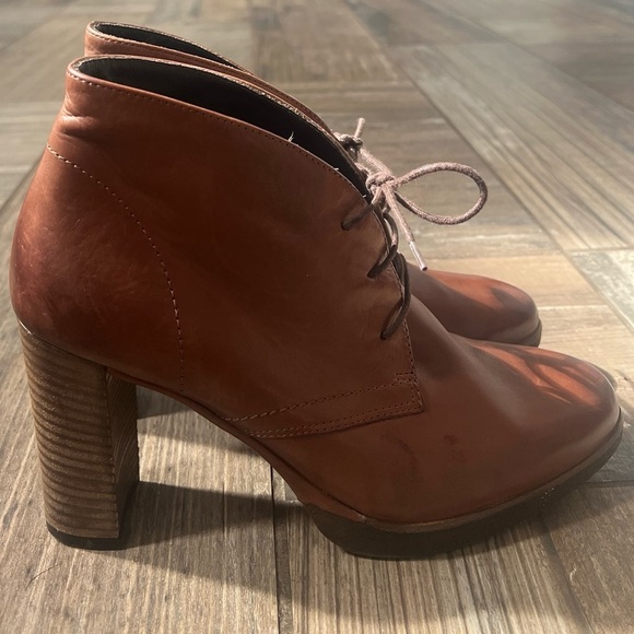Paul Green leather lace up booties - Picture 4 of 11